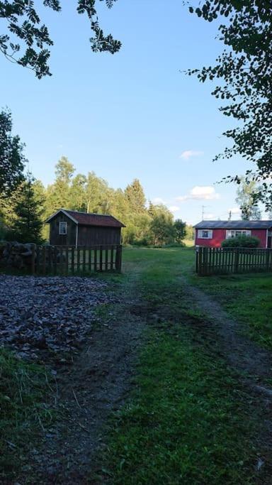 Stuga Vad Vatten Åsarp Zewnętrze zdjęcie